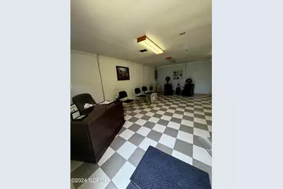 605 S Main Street, Winton, NC 27986 - Photo 17