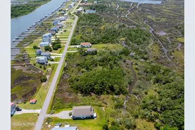 208 Waterway Drive, Sneads Ferry, NC 28460 - Photo 7