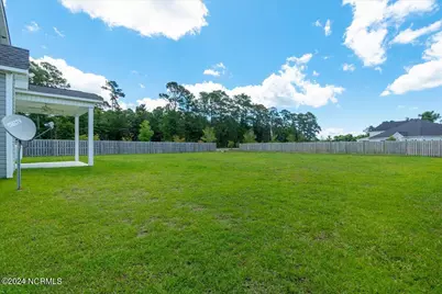 120 Tundra Trail, Swansboro, NC 28584 - Photo 5