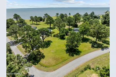 5300 Bogue Drive, Oriental, NC 28571 - Photo 11