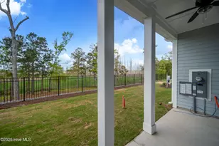 2597 Alvernia Dr, Castle Hayne, NC 28429 - Photo 9