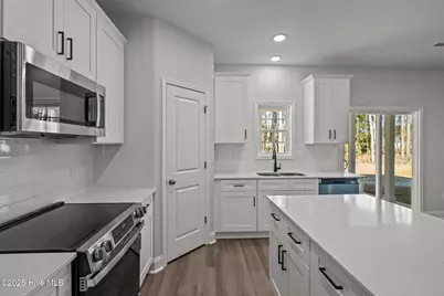 1004 Tawney Trace, New Bern, NC 28562 - Photo 11