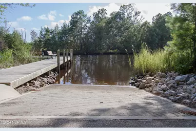 806 Cedarhurst Drive SE, Bolivia, NC 28422 - Photo 5