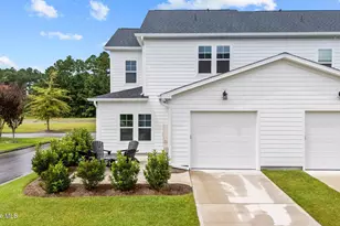 3907 Reunion Pointe Ln, New Bern, NC 28562 - Photo 9