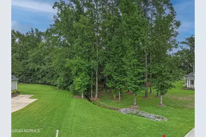 1032 Scarlet Oak Drive, Greenville, NC 27858 - Photo 3