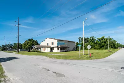 212 N 35th Street, Morehead City, NC 28557 - Photo 13