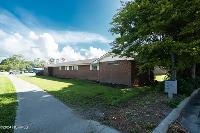 212 N 35th Street, Morehead City, NC 28557 - Photo 19