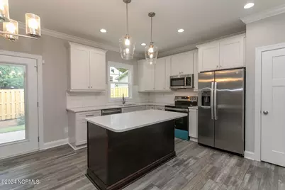 515 N Sycamore Street, Aberdeen, NC 28315 - Photo 11