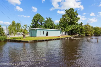 1054 E Main Street, Washington, NC 27889 - Photo 19
