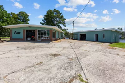 1054 E Main Street, Washington, NC 27889 - Photo 3