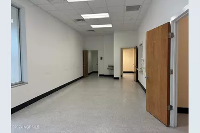 3069 Richlands Highway #5, Jacksonville, NC 28540 - Photo 7