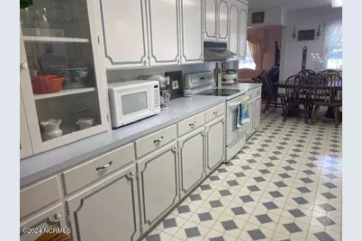 612 David Street, Elizabethtown, NC 28337 - Photo 5