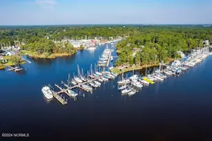 414 Whittaker Point Rd, Oriental, NC 28571 - Photo 3