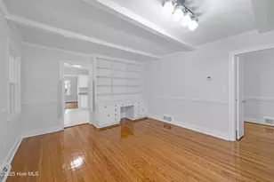 306 Granville Dr, Greenville, NC 27858 - Photo 17