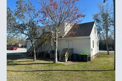 403 N 35th Street, Morehead City, NC 28557 - Photo 3