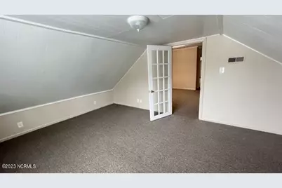 403 N 35th Street, Morehead City, NC 28557 - Photo 9