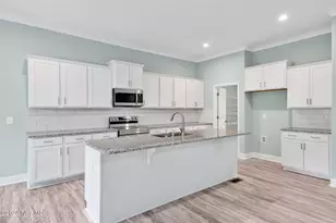 145 Eagle Ct SW, Supply, NC 28462 - Photo 15