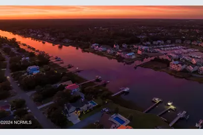 2571 St James Drive SE #D1 (Wetslip), Southport, NC 28461 - Photo 29