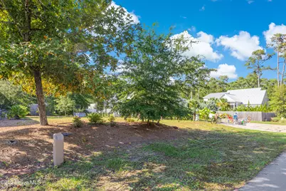 127 NW 25th Street, Oak Island, NC 28465 - Photo 3