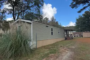 587 Mary Lou Ln SW, Supply, NC 28462 - Photo 5