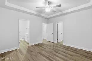 206 Chateau Dr, New Bern, NC 28560 - Photo 21