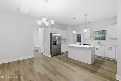 206 Chateau Drive, New Bern, NC 28560 - Photo 11