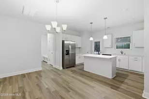 206 Chateau Dr, New Bern, NC 28560 - Photo 11