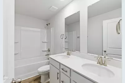 206 Chateau Drive, New Bern, NC 28560 - Photo 29