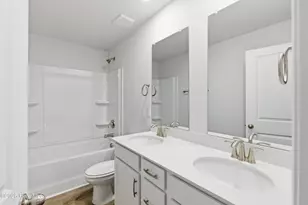 206 Chateau Dr, New Bern, NC 28560 - Photo 29