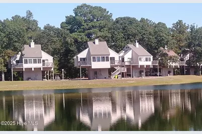 206 Chateau Drive, New Bern, NC 28560 - Photo 51