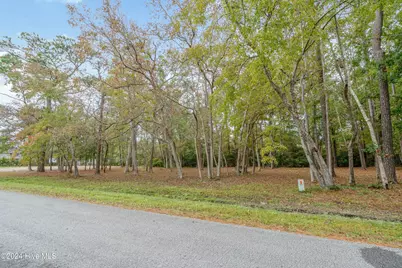 1826 Oak Street SW, Ocean Isle Beach, NC 28469 - Photo 3
