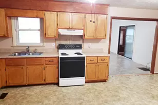 716 W Burkhead St, Whiteville, NC 28472 - Photo 7