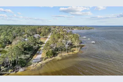211 S River Drive, Beaufort, NC 28516 - Photo 7