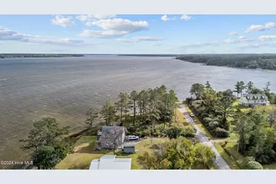 211 S River Drive, Beaufort, NC 28516 - Photo 13