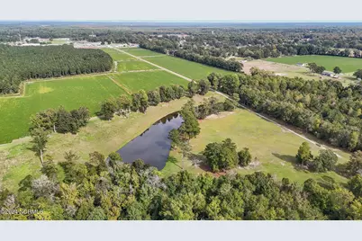 215 Nc 43 Hwy, Vanceboro, NC 28586 - Photo 35