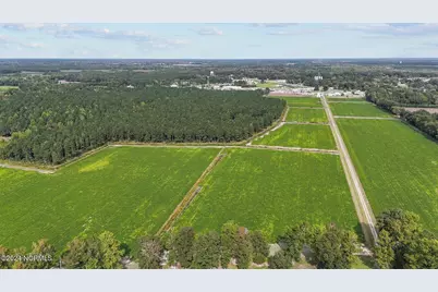 215 Nc 43 Hwy, Vanceboro, NC 28586 - Photo 21