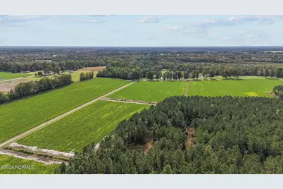 215 Nc 43 Hwy, Vanceboro, NC 28586 - Photo 17