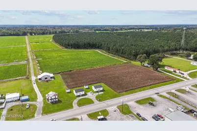215 Nc 43 Hwy, Vanceboro, NC 28586 - Photo 1