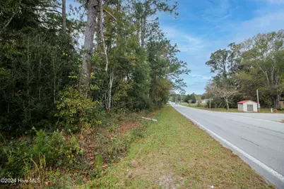 861 Roberts Road, Newport, NC 28570 - Photo 3
