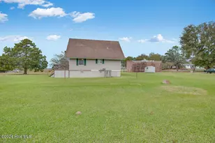 110 Wetherington Landing Rd, Stella, NC 28582 - Photo 15