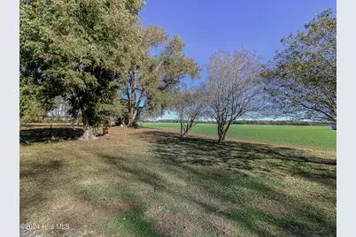 4271 Caratoke Highway, Barco, NC 27917 - Photo 9