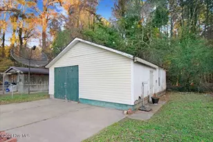 901 Candlewood Dr, Kinston, NC 28501 - Photo 7