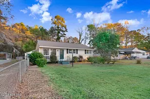 901 Candlewood Dr, Kinston, NC 28501 - Photo 3