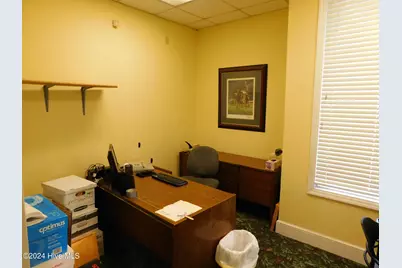 110 W Church Street, Laurinburg, NC 28352 - Photo 11