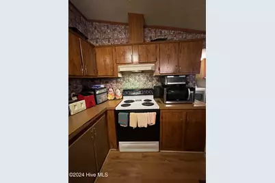 1109 Beegee Lane, Williamston, NC 27892 - Photo 17