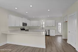 116 Talbert Dr, Rocky Point, NC 28457 - Photo 3