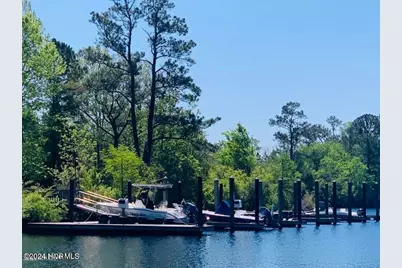 101 Shoreview Drive, New Bern, NC 28562 - Photo 15