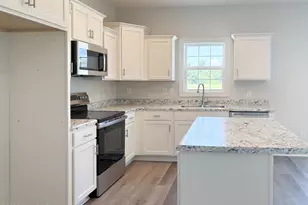 800 Calebs Crk Ct, Maysville, NC 28555 - Photo 3