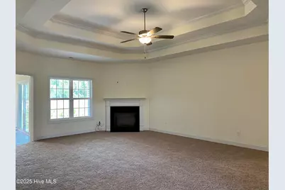 1870 Olde Towne Pointe Boulevard, Jacksonville, NC 28546 - Photo 3
