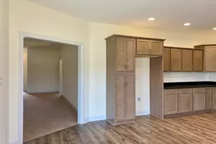 1870 Olde Towne Pointe Blvd, Jacksonville, NC 28546 - Photo 9
